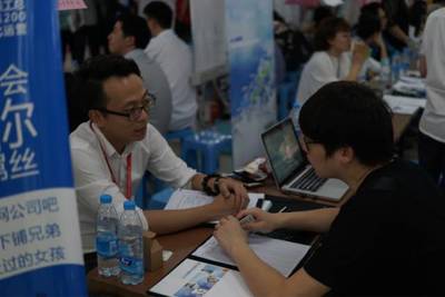 【學(xué)院新聞】周二人才市場(chǎng)之信息、計(jì)算機(jī)學(xué)院專(zhuān)場(chǎng)成功舉行